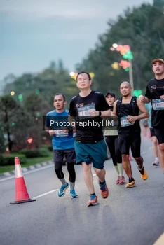 Runner Photo 3784185
