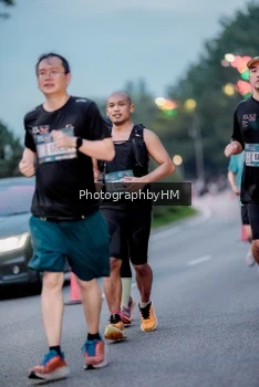 Runner Photo 3784246