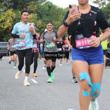 Runner Photo 3784329