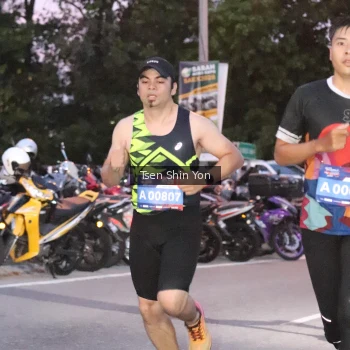 Runner Photo 3784397