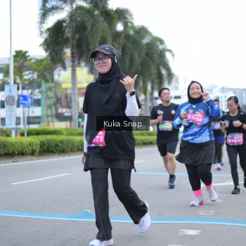 Runner Photo 3784401
