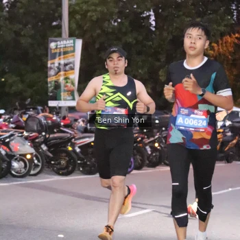 Runner Photo 3784408