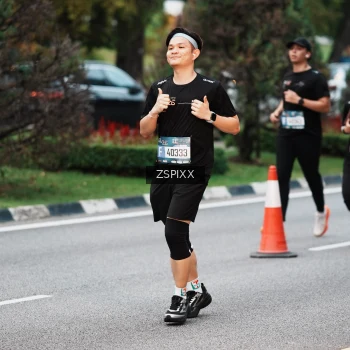 Runner Photo 3784498