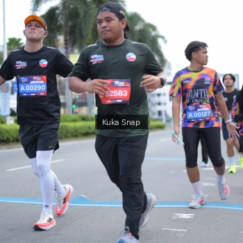 Runner Photo 3784576