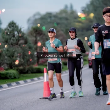 Runner Photo 3784595