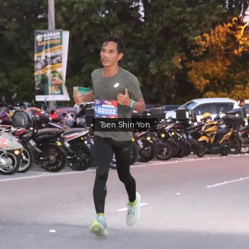 Runner Photo 3784599