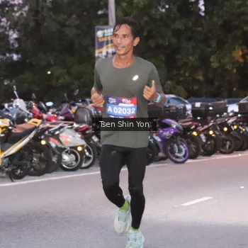 Runner Photo 3784611