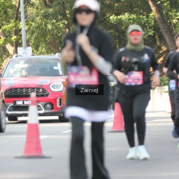 Runner Photo 3784620