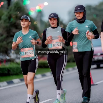 Runner Photo 3784643