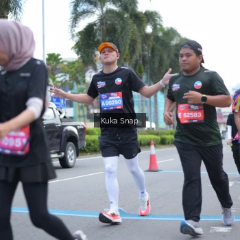 Runner Photo 3784704