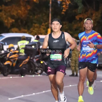 Runner Photo 3784741