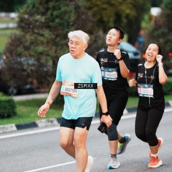 Runner Photo 3784749