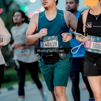 Runner Photo 3784756
