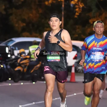 Runner Photo 3784827