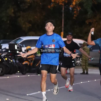 Runner Photo 3784844