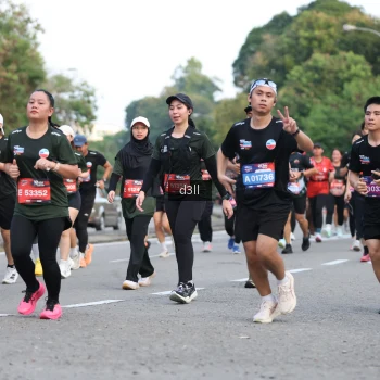 Runner Photo 3784870