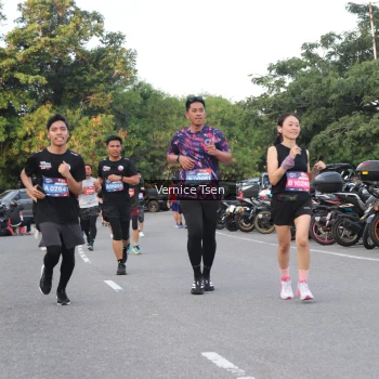 Runner Photo 3784923
