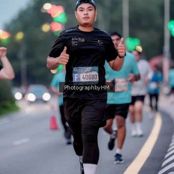 Runner Photo 3784982