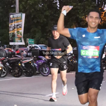 Runner Photo 3785042