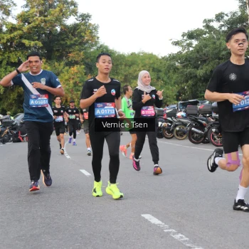 Runner Photo 3785156