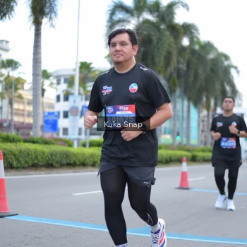 Runner Photo 3785166