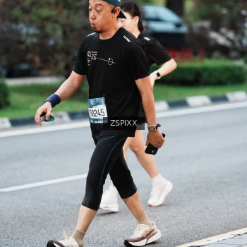 Runner Photo 3785219