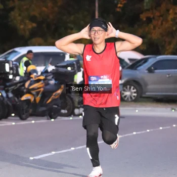 Runner Photo 3785258
