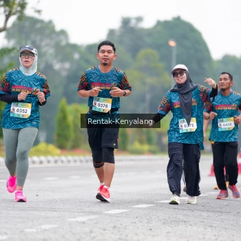 Runner Photo 3785259
