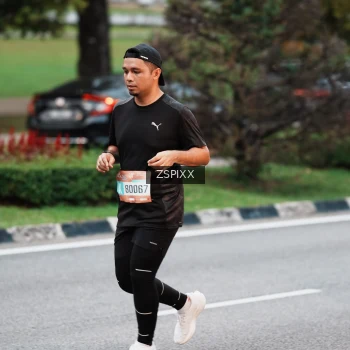 Runner Photo 3785278