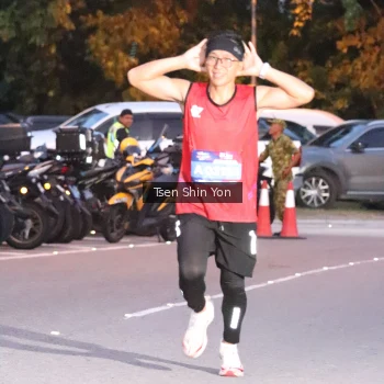 Runner Photo 3785290