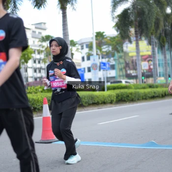 Runner Photo 3785506