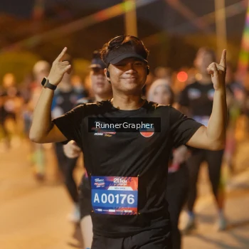 Runner Photo 3785509