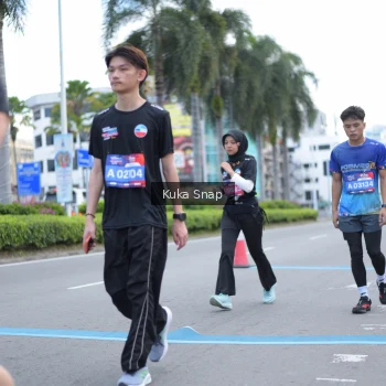 Runner Photo 3785532