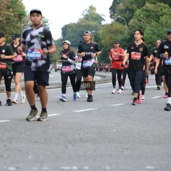 Runner Photo 3785559