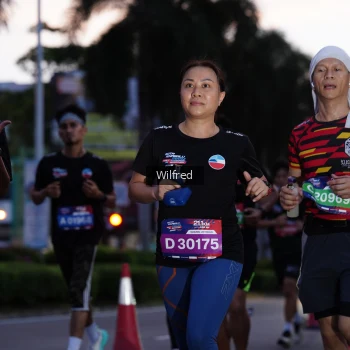 Runner Photo 3785576