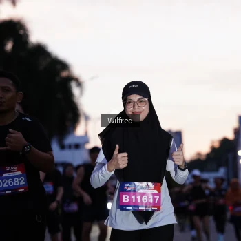 Runner Photo 3785655