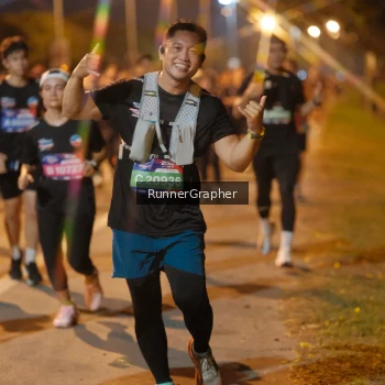 Runner Photo 3785677
