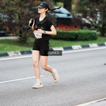Runner Photo 3785686