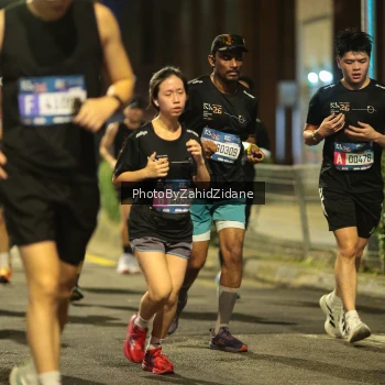 Runner Photo 3785700