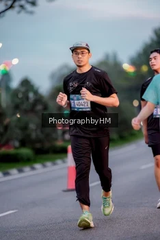 Runner Photo 3785756