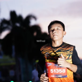 Runner Photo 3785801