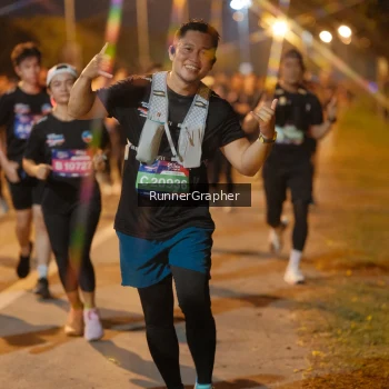 Runner Photo 3785847
