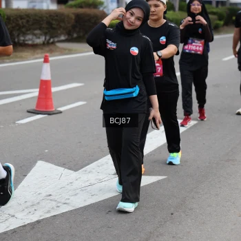 Runner Photo 3785876