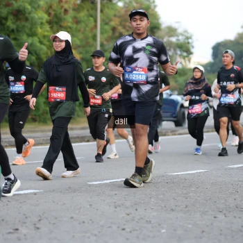 Runner Photo 3785885