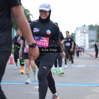 Runner Photo 3785886