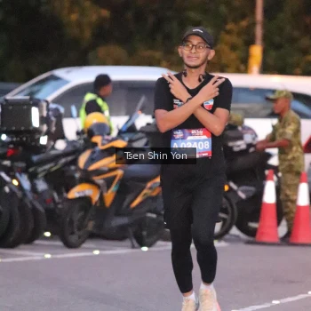 Runner Photo 3785920