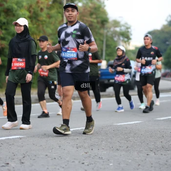 Runner Photo 3785923