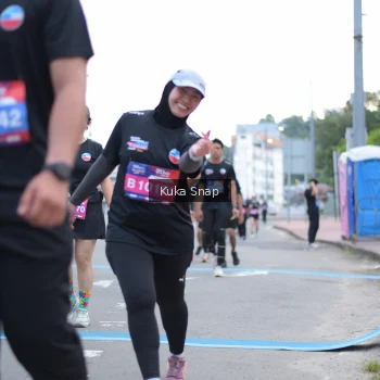 Runner Photo 3785926