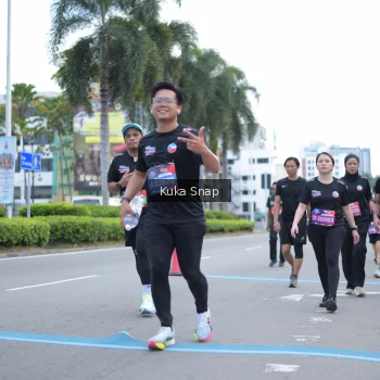 Runner Photo 3785972