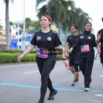 Runner Photo 3785990